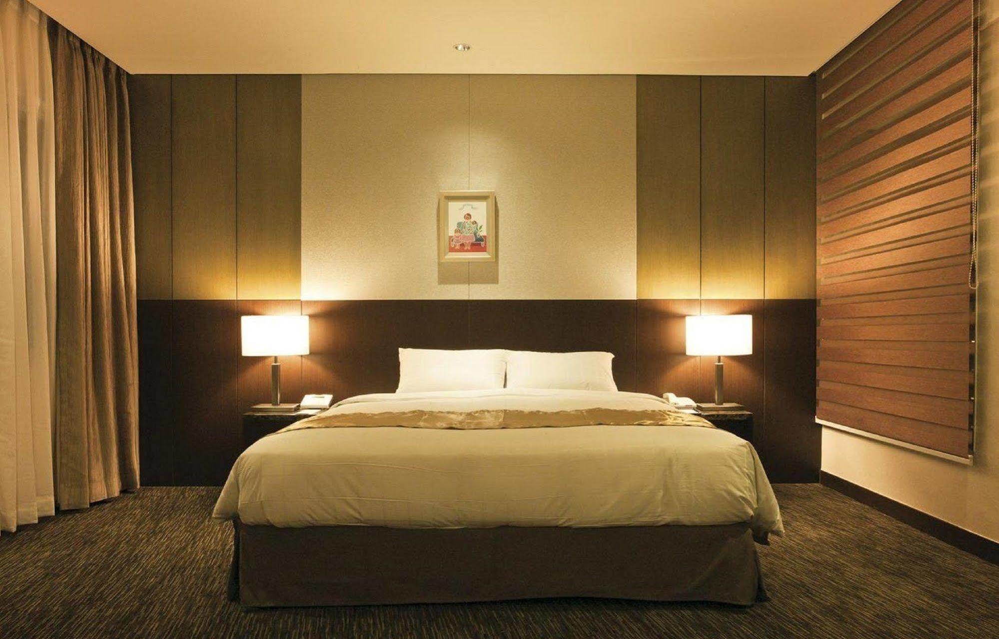 Hotel Stanford